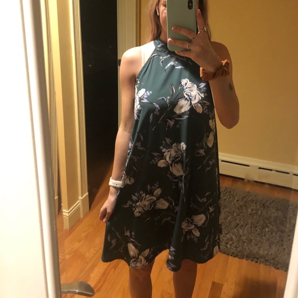 Basically brand new Tobi dress - Picture 1 of 2